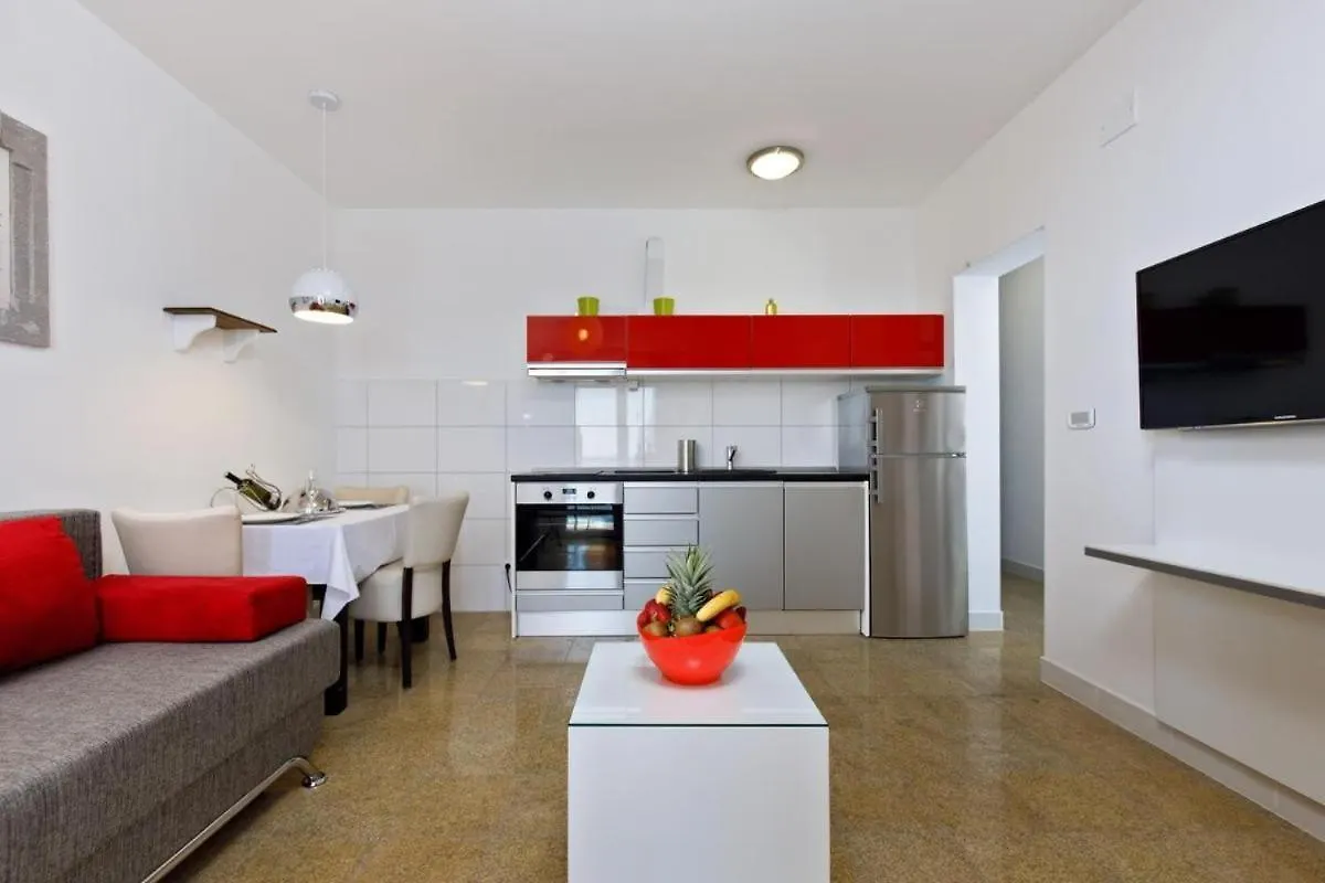 Beautiful Apartments With A Balcony Next To The Beach Split